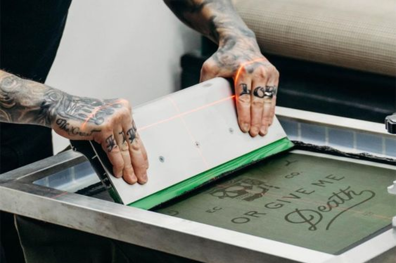 signage-board-makers-in-Abu-Dhabi-UAE